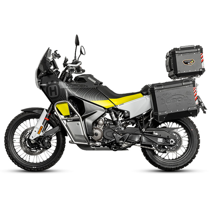 Husqvarna Norden 901 con crash bar LOBOO CHG901 argento e valigie, vista laterale sinistra
