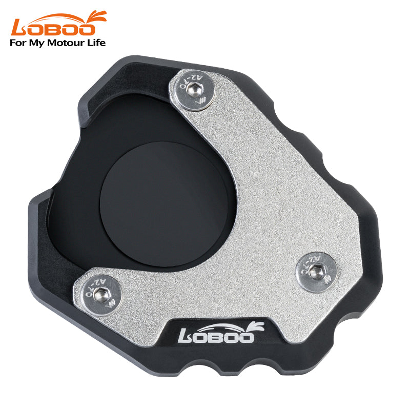 Piastra cavalletto LOBOO CJC521 per Honda XL750 Transalp, vista dall'alto con la staffa in acciaio inox