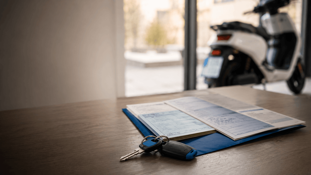 Trottinette électrique : plaque d’immatriculation, enregistrement et assurance obligatoires