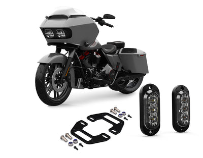 Kit visibilità posteriore DENALI con indicatori T3 sulla targa di una Harley-Davidson Road Glide