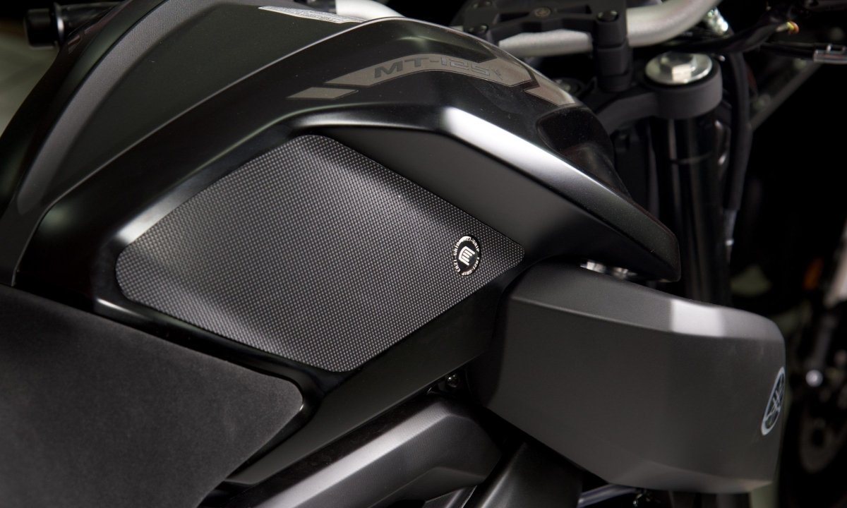 Adesivi grip serbatoio moto Y | EZ - EVO917 - PRO917 - SIL917 - 6018 - ENDURRAD