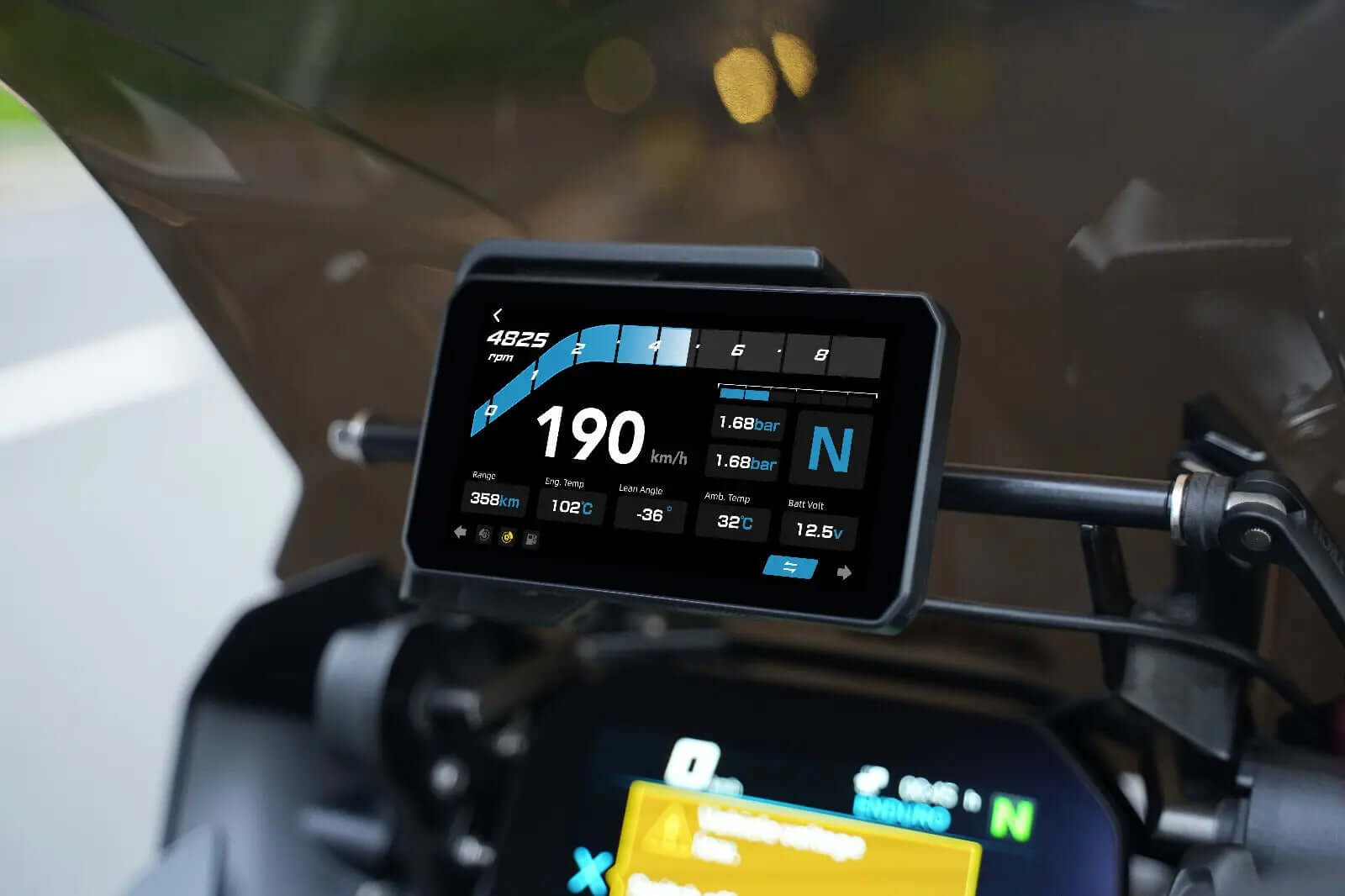 AIO 5 Play BMW Edition Chigee - Endurrad.com