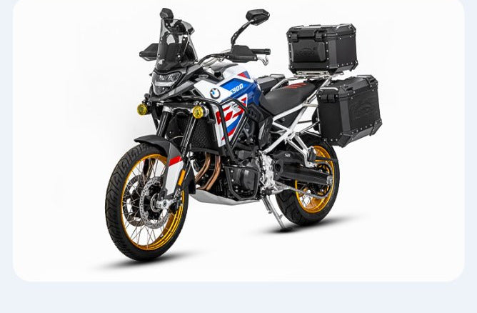 Voyez la F900GS terminée avant de décider