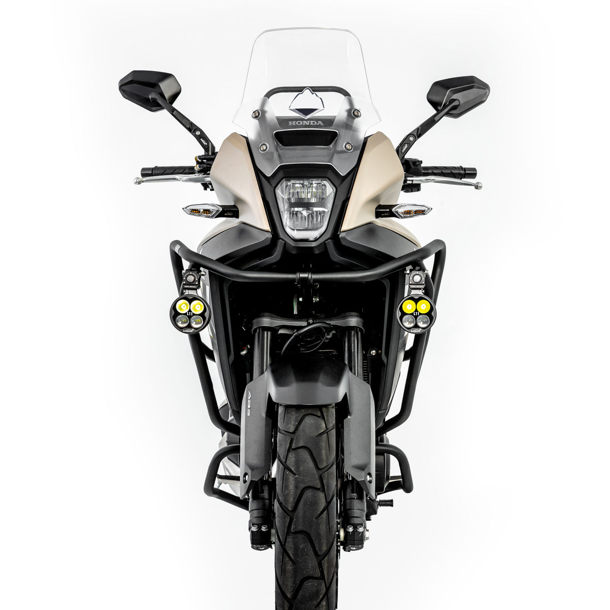 Mesurez de combien les barres élargissent la moto