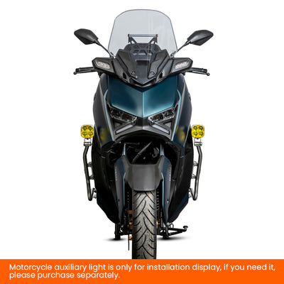 Yamaha XMAX 300 con crash bar LOBOO CHG862 nero e faretti ausiliari, vista frontale