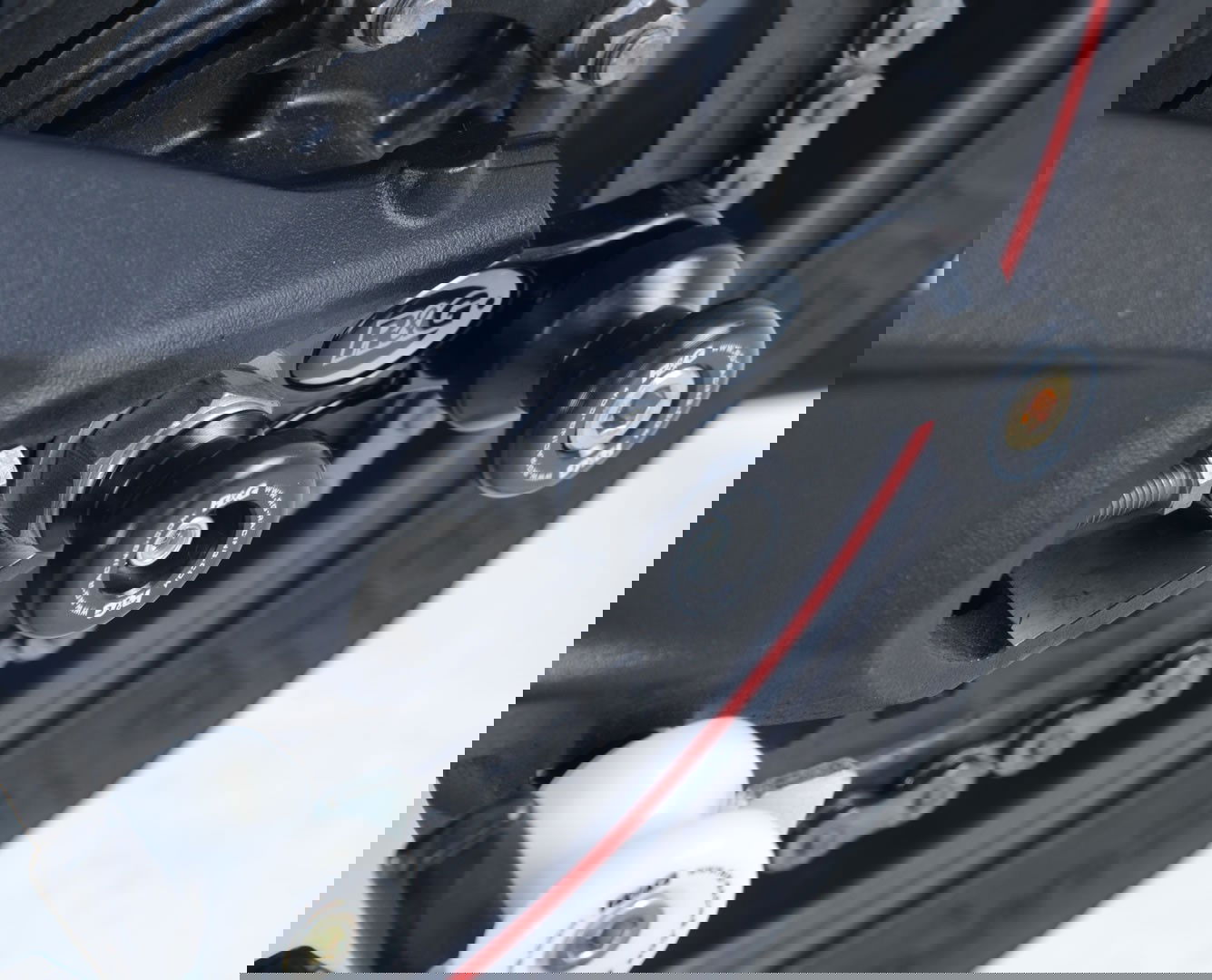 Cursori perno ruota posteriore, Triumph STREET Triple 07- / Street Triple RX & 675 Daytona '06-'13 / Street Triple 765 RS '17- R