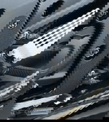 kit 2pz.adesivi anti-scivolo paratacco Kawasaki ZZR1400 (ZX-14) '12-  nero (solo telaio)