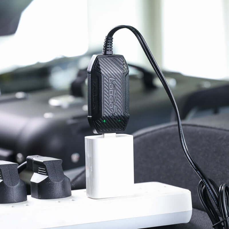 Mini chargeur de batterie moto C20Pro 12V | Compact, sûr, universel - Endurrad.com