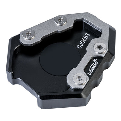 Piastra cavalletto LOBOO CJC683 in vista obliqua, profilo basso lavorato CNC