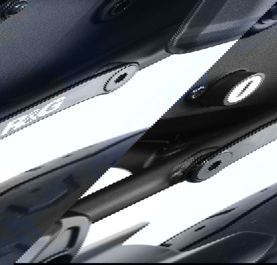 Placchette copri fori poggiapiedi posteriori (paio), Yamaha XSR700