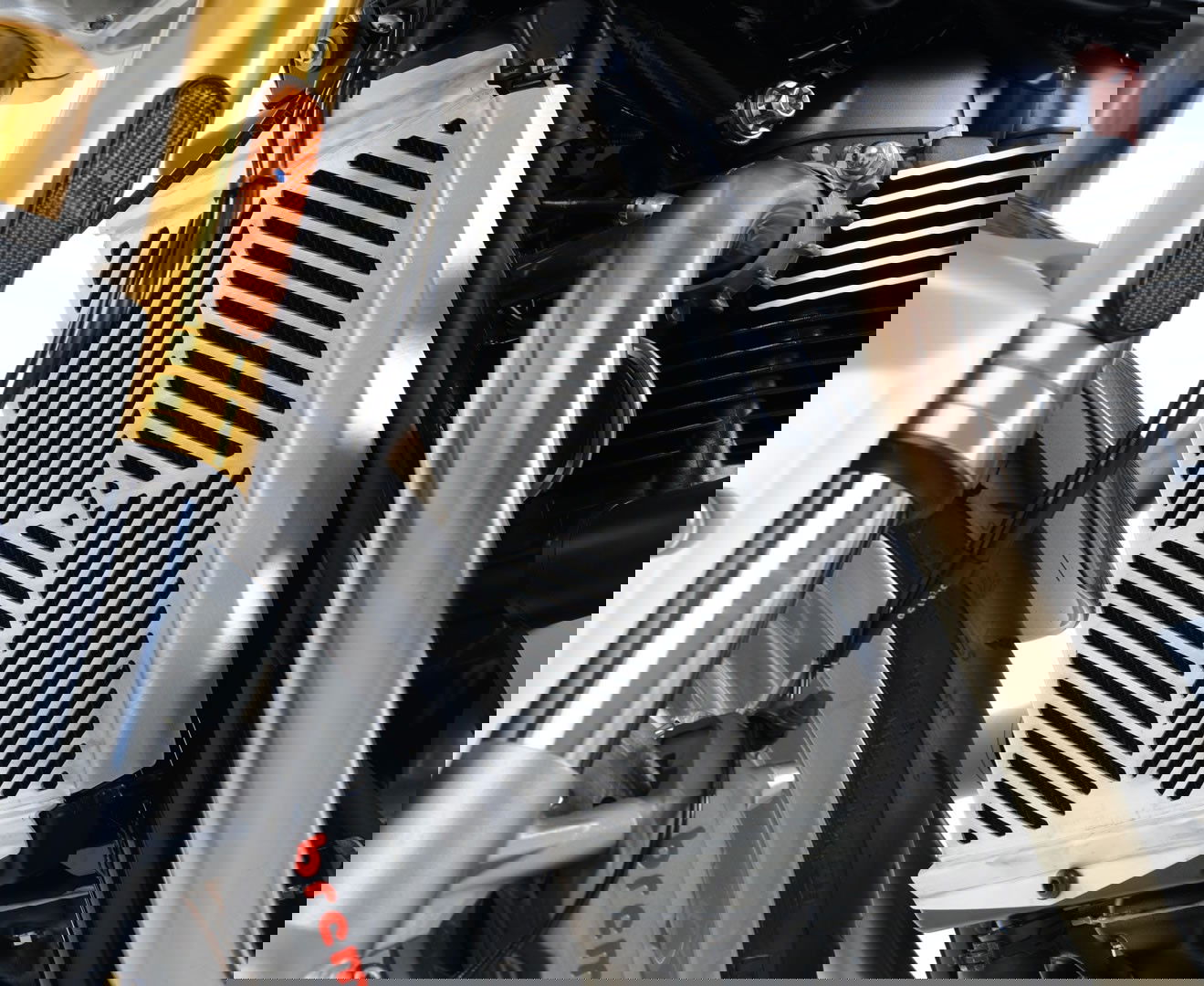 Retina protezione radiatore acciaio inox, Triumph Thruxton 1200/1200R / Speed Twin '19- / Street Twin 900 / T120 Bonneville / St