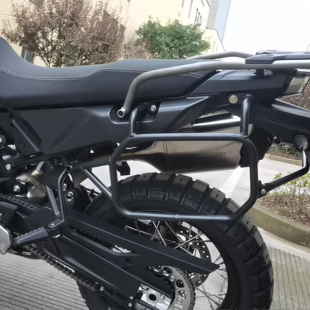 Set Portapacchi CF Moto 800MT - X - Telaietti Laterali Alluminio per Borse Morbide - ENDURRAD