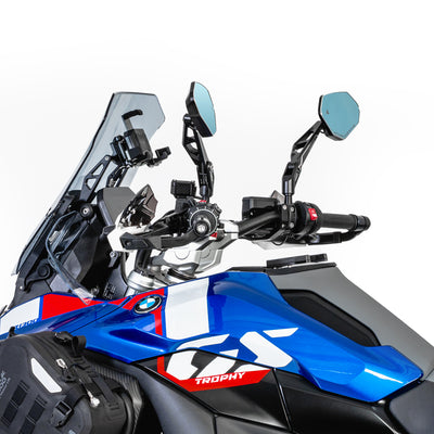 Specchietto LOBOO RM02-1300 montato sul lato destro di una BMW R 1300 GS