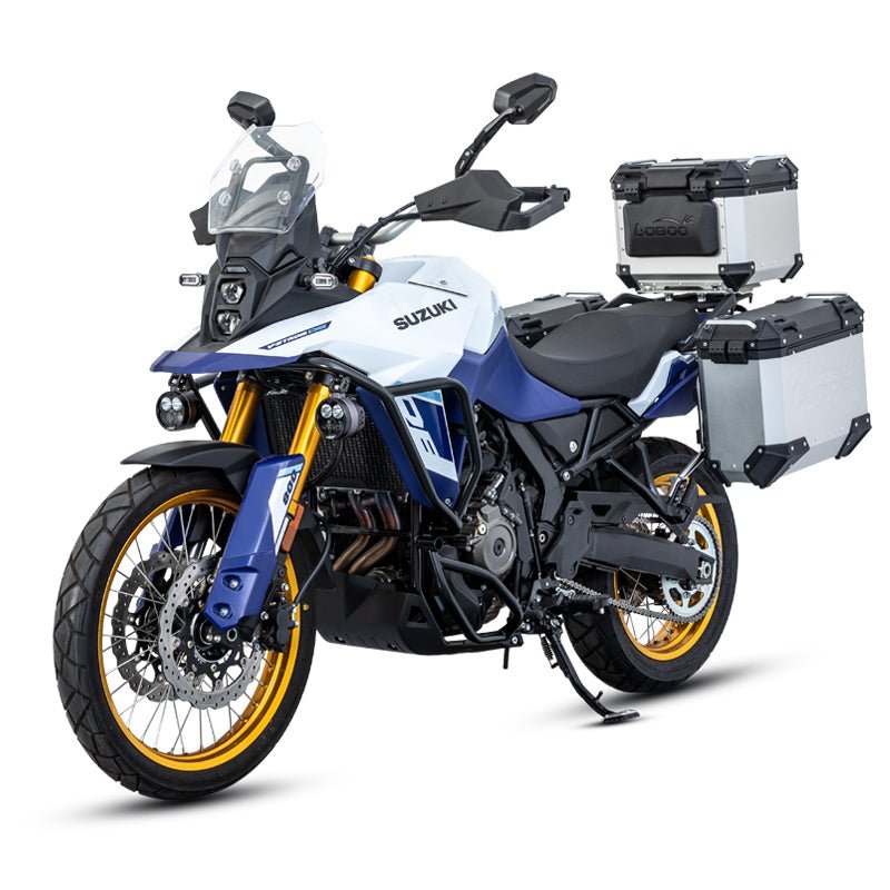 Suzuki V-Strom 800DE allestita con crash bar LOBOO CHG421 e valigie, vista di tre quarti