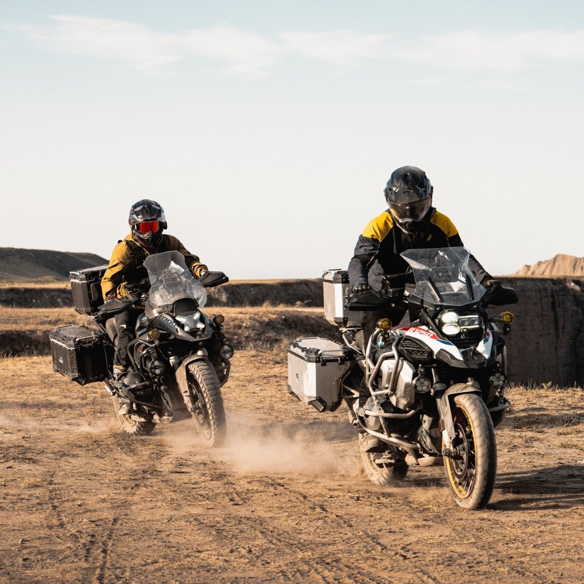 Valises CONQUEROR BMW R 1300 GS LOBOO - Endurrad.com